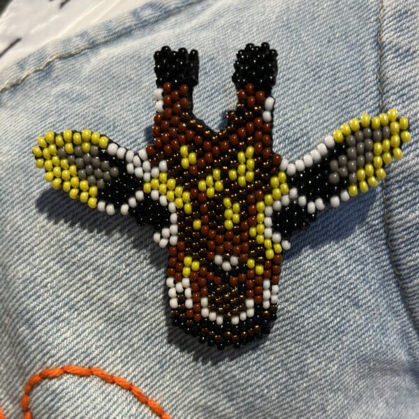 Prendedores de Animales Colombianos en Mostacilla – Hechos a Mano