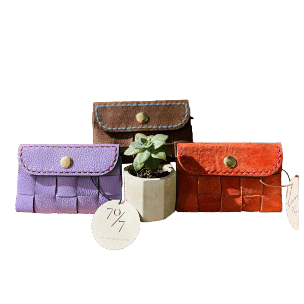 Monedero en Cuero Entrelazado – Hecho a Mano