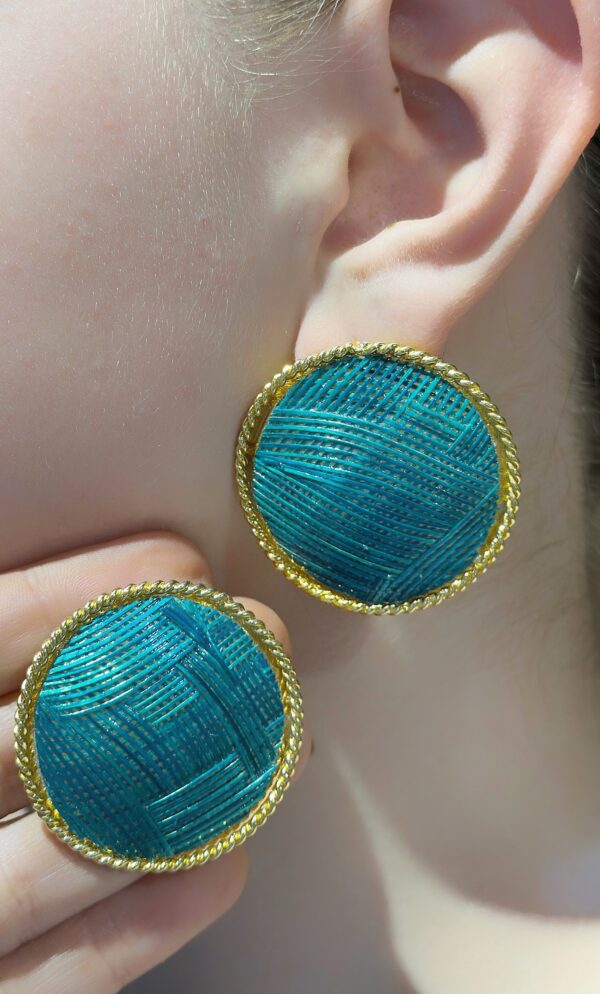 Aretes Redondos Azules Tejidos