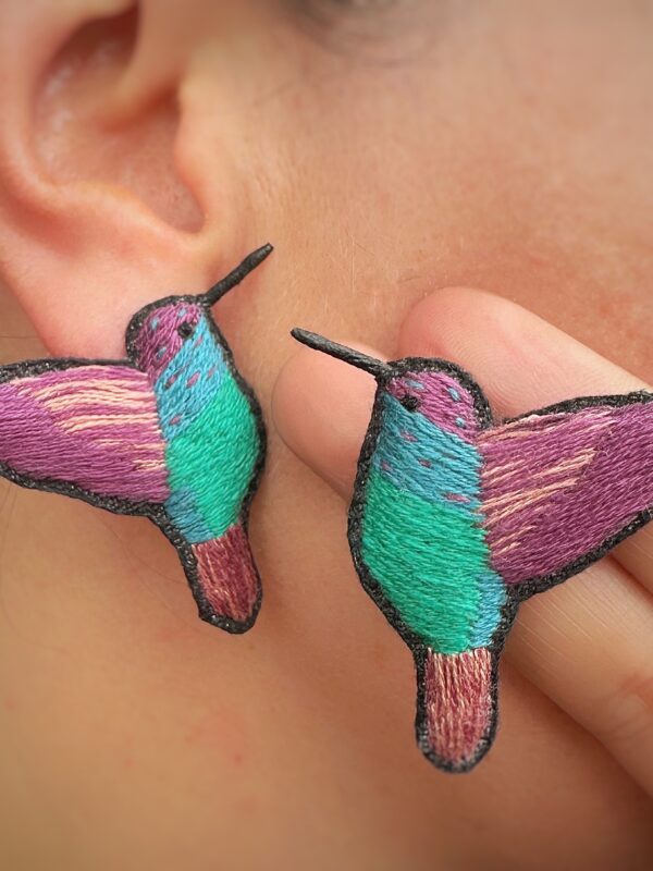 Aretes Colibrí Bordados