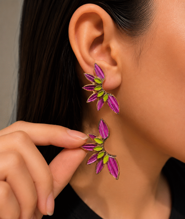 Aretes media flor grande